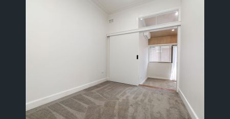 COTTAGE CHARM MEETS MODERN COMFORT - Photo 3