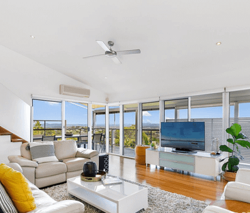 Lifestyle, Location and Outstanding Views - Photo 2