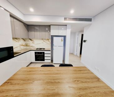 2 bed 2 bath-302 - Photo 3