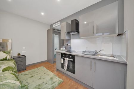 Studio to rent - Photo 5