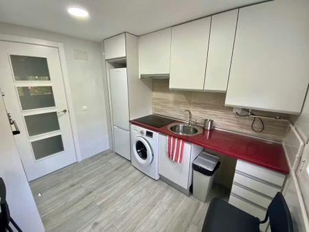 Calle de Godella, Madrid, Community of Madrid 28021 - Photo 3