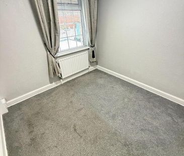 33 Chapel Street, Newry, BT34 2DP - Photo 2