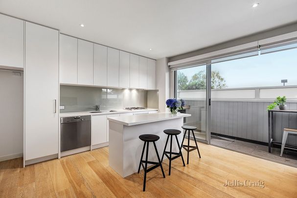 16/22 Wattle Road, Hawthorn - Photo 1
