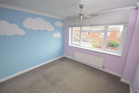 Marlborough Road, Braintree, CM7 - Photo 3