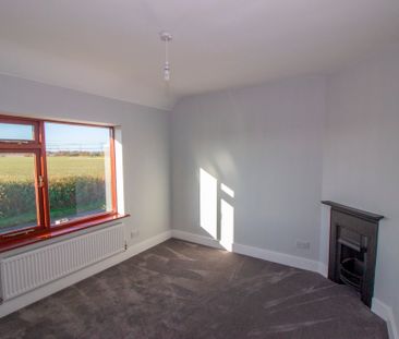 Completely Renovated 3 Bedroom House for Rent in Wickham St Paul - Photo 4