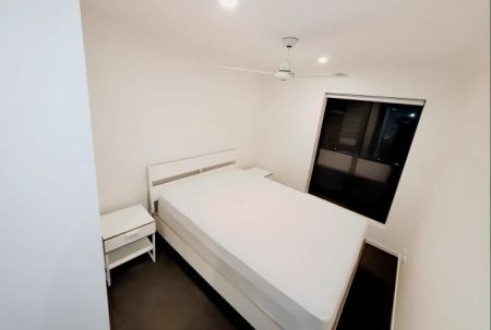 2 bed 1 bath - Photo 3