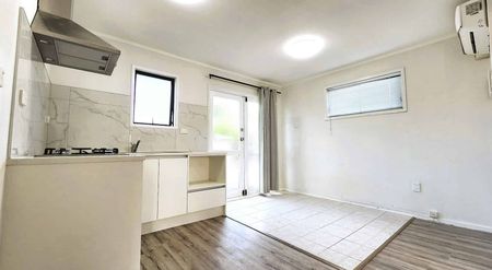 Brand new bathroom+kitchen 2-BR house, Henderson - Photo 3