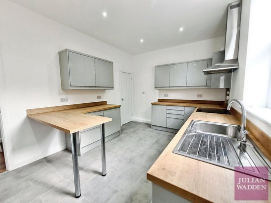 2 bedroom terraced house to rent - Photo 1