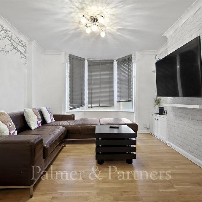 3 bedroom terraced house to rent - Photo 1