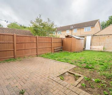 3 bedroom semi-detached house to rent - Photo 5
