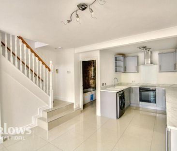 3 bedroom terraced house to rent - Photo 2