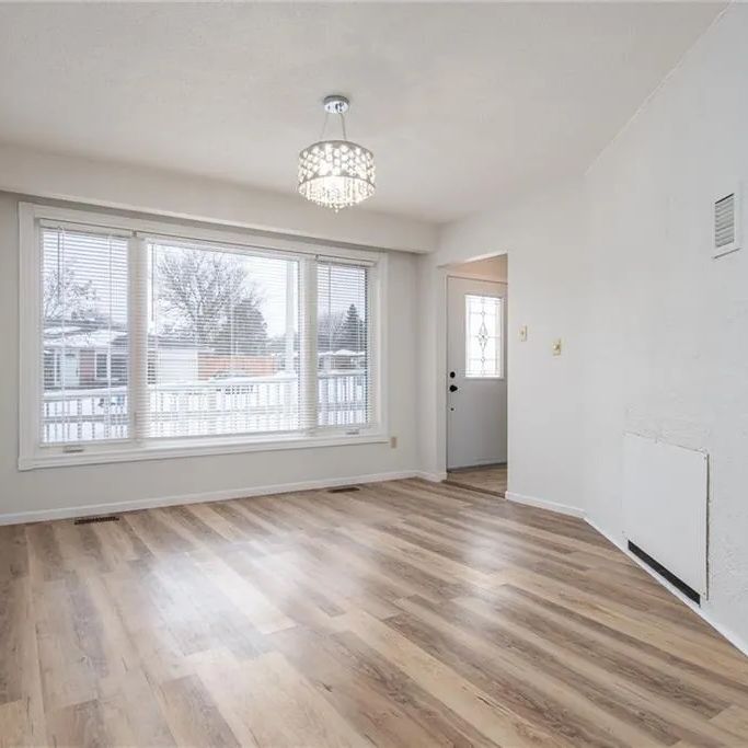 60 HAHN Avenue - Photo 1