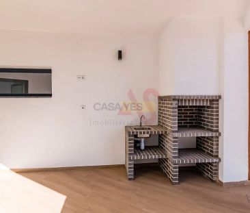 Apartment T3 in Odivelas, Odivelas - Photo 4
