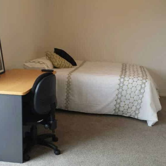 Fully Furnished Studio Room - Photo 1