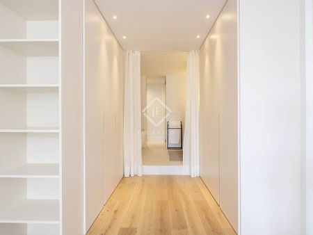 Barcelona, Catalonia 08009 - Photo 4