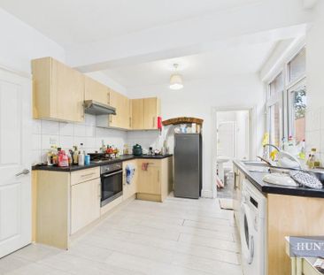 5 bedroom house to rent - Photo 3