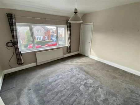 2 bedroom end of terrace house to rent - Photo 3