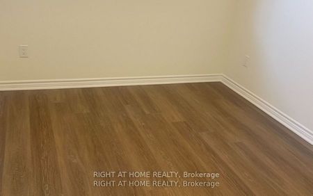 For Lease - 2789 Eglinton Avenue Unit# 422, Toronto, Ontario - Photo 5