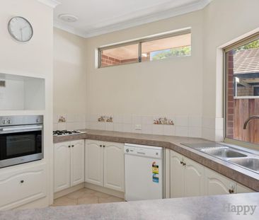 Perfect Family Home in a Highly Sought-After Location - Photo 6