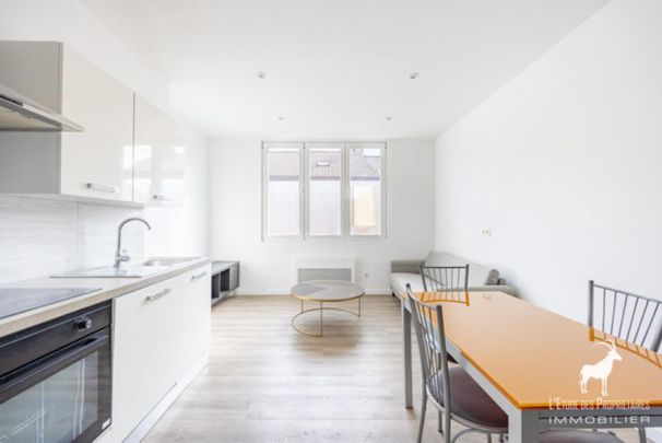 Huis te huur in Charleroi - Photo 1