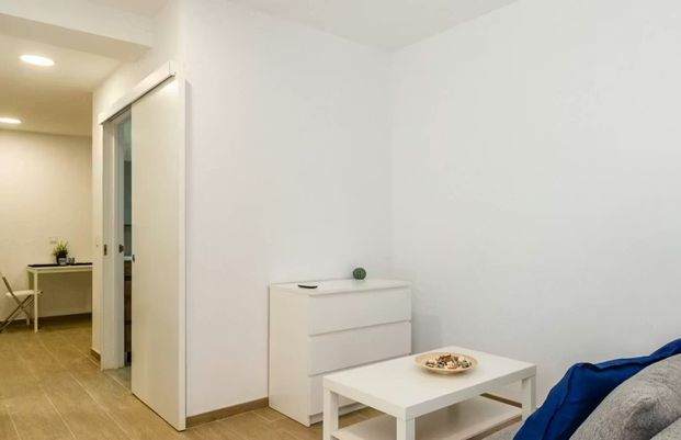 Carrer del Moianès, Barcelona, Catalonia 08014 - Foto 1