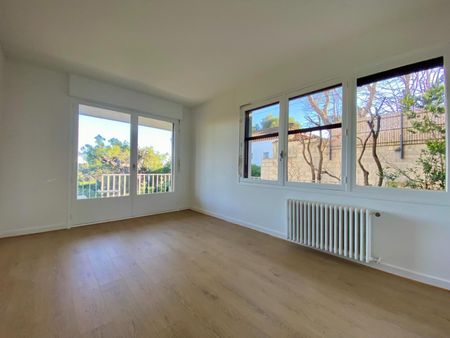 « LES ANGLES - MAISON 122M² AVEC PISCINE ET GARAGE » - Photo 3