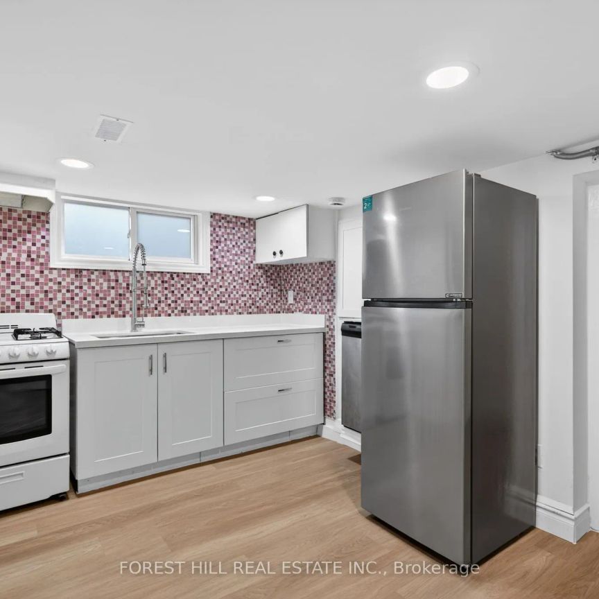 7 Ellsworth Avenue #Lower - Photo 1