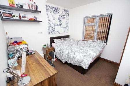 7 bedroom house to rent - Photo 2