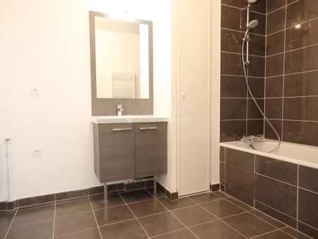 Location Appartement 2 pièces 43 m2 à Asnières-sur-Seine - Photo 4