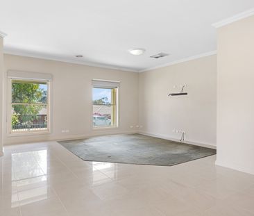 53 Butcher St, Strathdale, VIC, 3550 - Photo 1