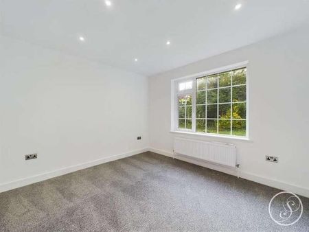 Harrogate Road, Harewood, Leeds, LS17 - Photo 2