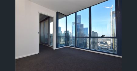 Mainpoint: 35th Floor - Spacious Apartment With Great Views! - Photo 3