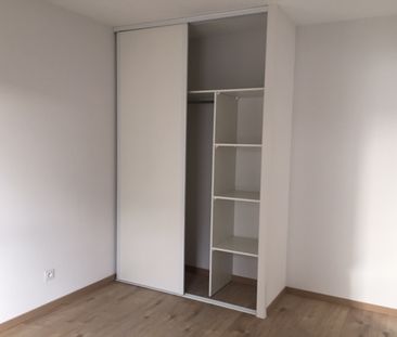 Location Appartement 2 pièces 43m² - Photo 5