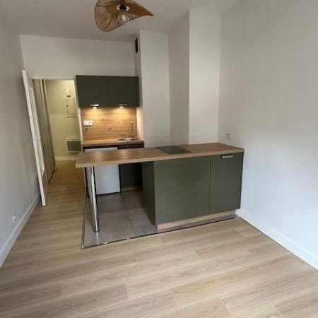 A RENNES - 78 rue d'Antrain - "Centre Ville" - APPARTEMENT au RDC côté cour - comprenant : coul... - Photo 1