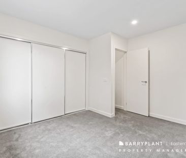 Sophisticated Family Living Without Compromise - Photo 2