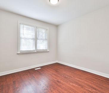 For Lease - 2063 HIXON Street, Oakville, Ontario - Photo 3