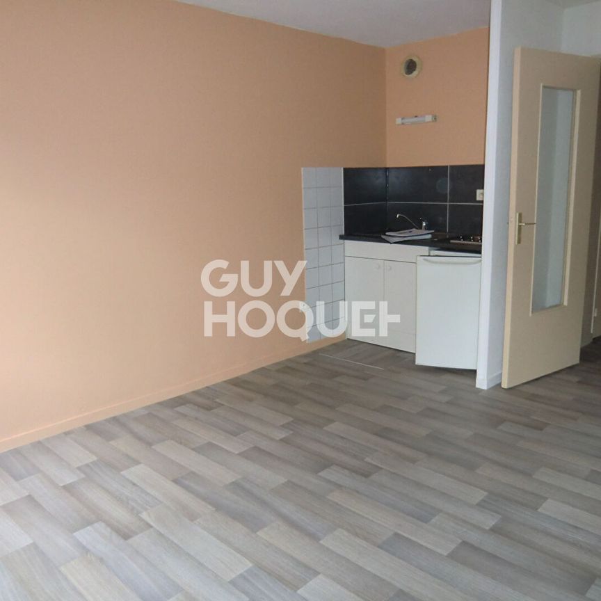 T1 - MEDIATHEQUE - Photo 2
