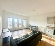 Stylish one double bedroom furnished apartment close to Nottingham ... - Photo 5