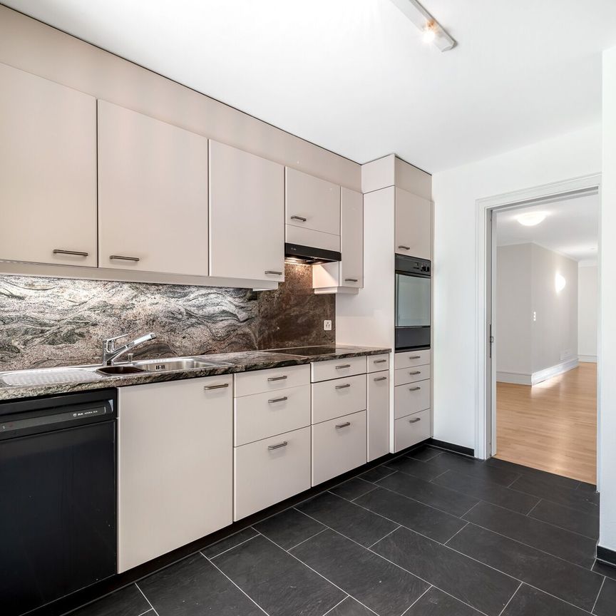 Attraktive Wohnung an beliebter Wohlage in Zollikon - Foto 1