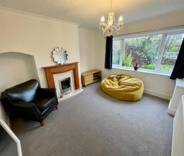 3 Bedroom Semi Detached To Let - Photo 2