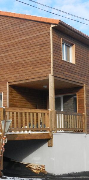 Montrodeix: maison de 100 m2 avec 3 chambres en location - Photo 1