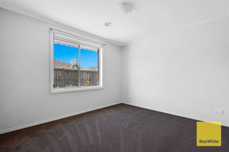 Spacious 3-Bedroom Family Home for Rent at 915 Sayers Road, Tarneit - Photo 2