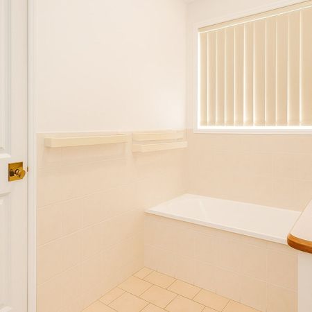 Charming 3-Bedroom Home in a Convenient Location - Photo 3