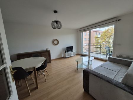 Location Appartement 49m² VALENCIENNES 59300 - Photo 3