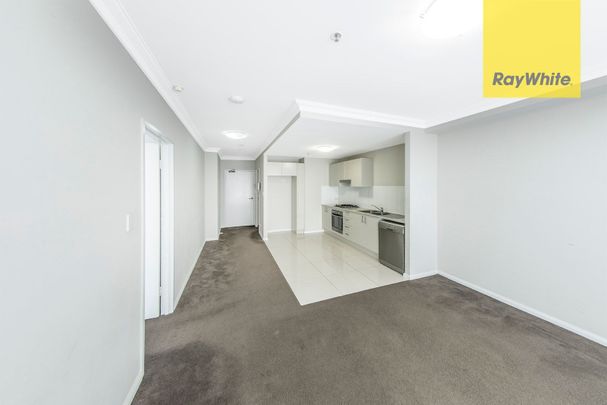 Modern 1 Bedroom Apartment - All Bills Included + Car Space! - Photo 1
