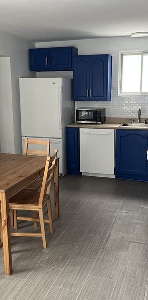 Grand 3 1/2 Tout Inclus à Louer - Photo 1
