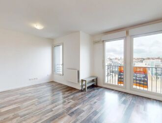 Location Appartement 2 pièces 57 m2 à Chartres - Photo 1