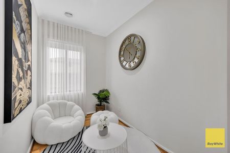 Stunning Park-Facing Retreat in Tarneit's Most Desirable Community! - Photo 4