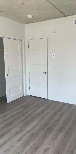 Condo locatif neuf 4 1/2 - Photo 1