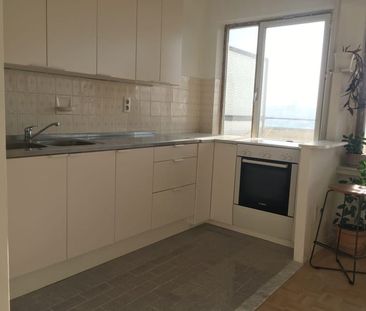 Appartement te huur - Photo 1